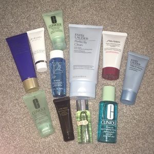 bundle of 11 cleansers, discover a new favorite!